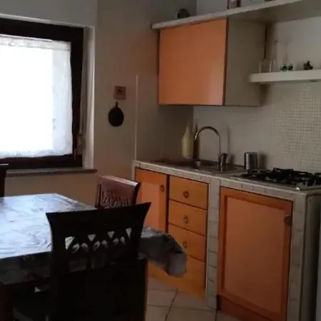 Charming In With Garden View Монтесильвано